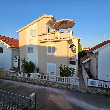 Apartmani Juric ヴィル エクステリア 写真